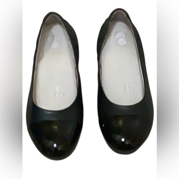 Dansko Black Flats with Glossy Toe Cap Size:41 Size About 9.5-10 (NWOT) NO BOX - Picture 4 of 4